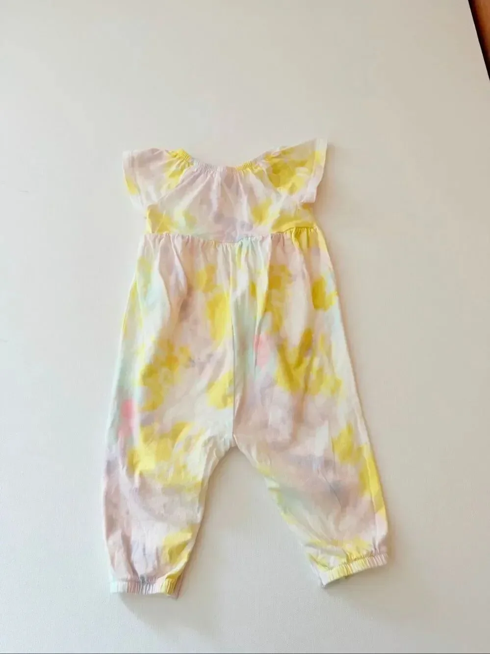 Old Navy baby girl size 3/6 month tie dye romper